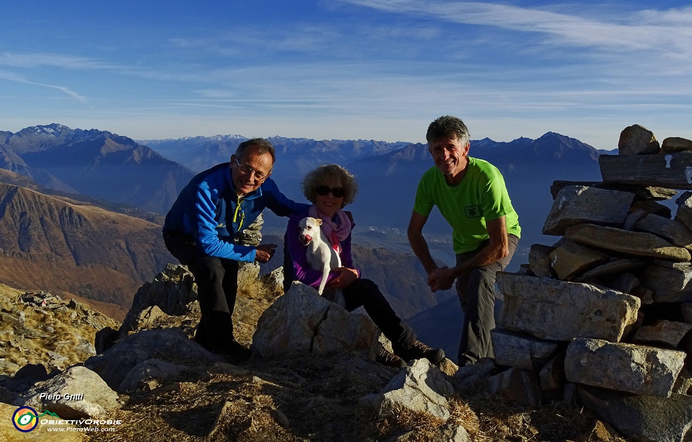 60 In vetta al Monte Duria (2264 m).JPG -                                